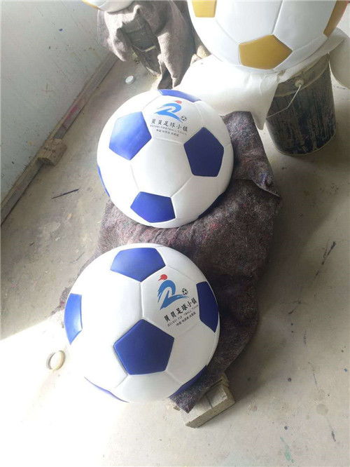 铝鹿雕塑 铸铝雕塑厂家 在线咨询 地产铝鹿雕塑图片