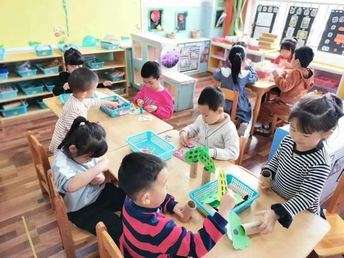 春雪迎笑脸，萌娃齐归位——华明二幼与泰达二幼迎新学期侧记